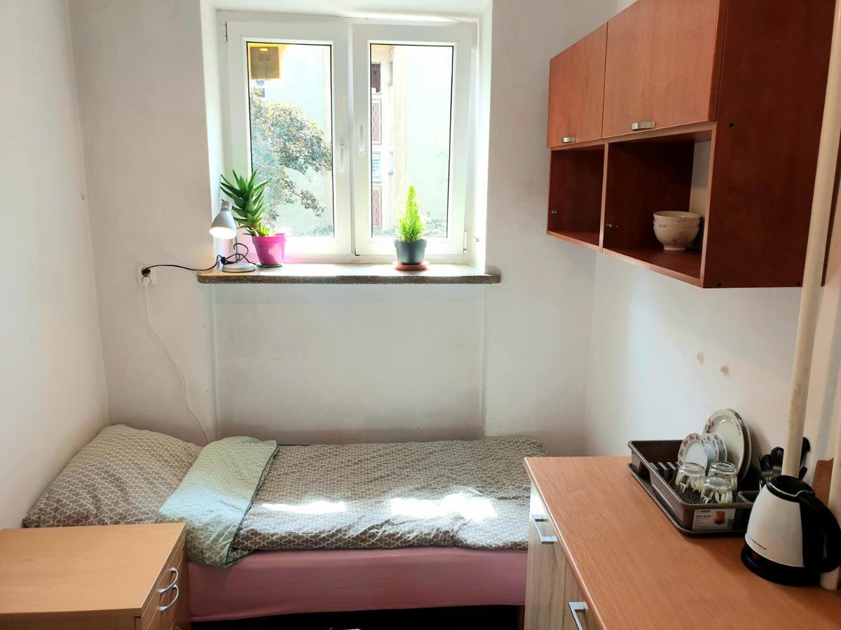 Rooms By Kino Femina Warsaw Exterior photo